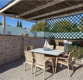 7 bedroom seaside villa with pool, Kassiopi, sleeps 13